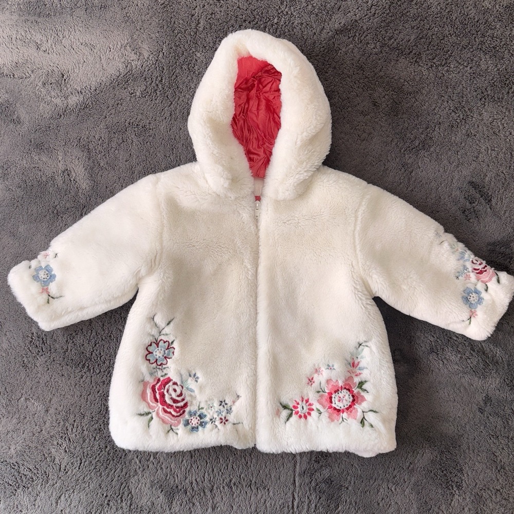 Baby Gap Faux Fur Coat Jacket 18-24 Mos Ivory Lined Embroidered Winter‎ Holiday